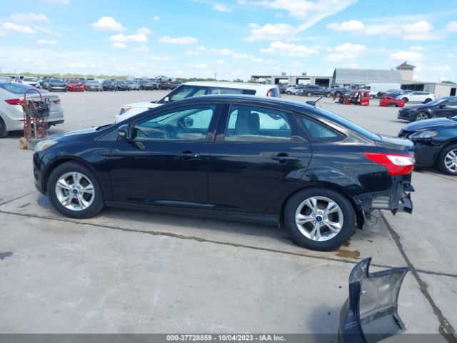 1FADP3F23EL305608 Ford FOCUS SE