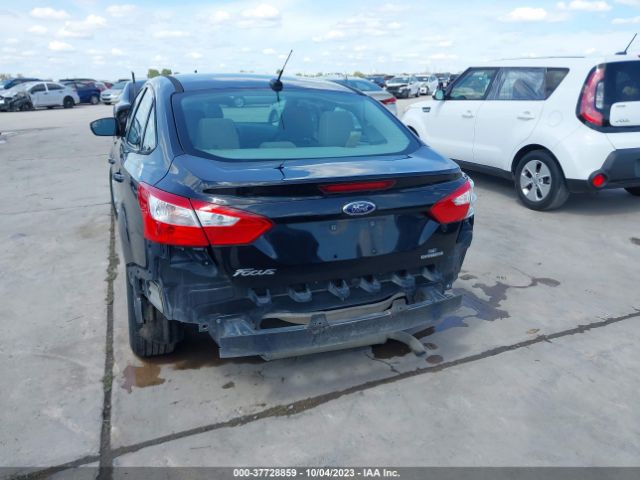 1FADP3F23EL305608 Ford FOCUS SE