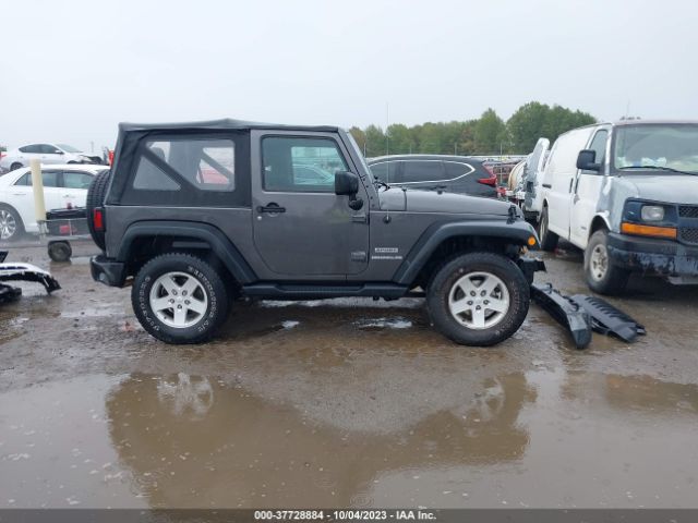 1C4AJWAG2HL583195 Jeep Wrangler Sport