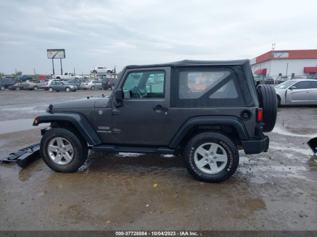 1C4AJWAG2HL583195 Jeep Wrangler Sport