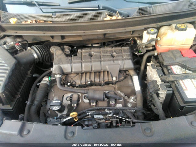 Chevrolet Traverse Ls 2018 1GNERFKWXJJ248677 Image 10