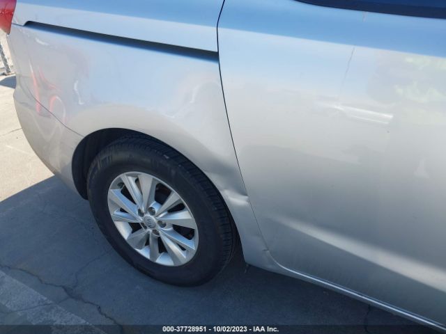 KNDMA5C14G6120522 KIA Sedona L