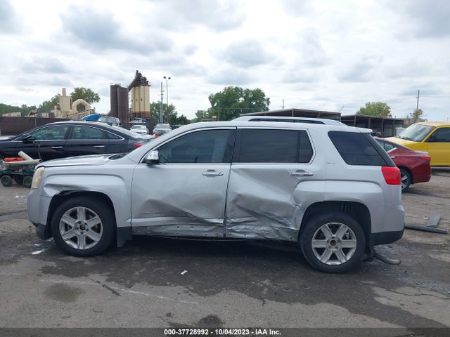 2011 GMC TERRAIN SLT-2 VIN: 2CTALWEC8B6318206