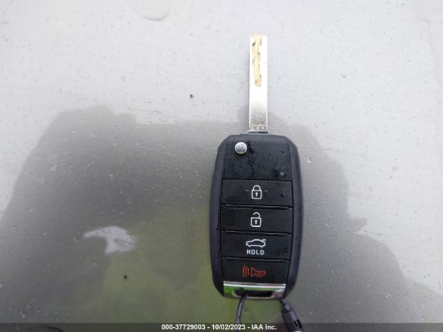 3KPA24AD3ME367415 KIA RIO S