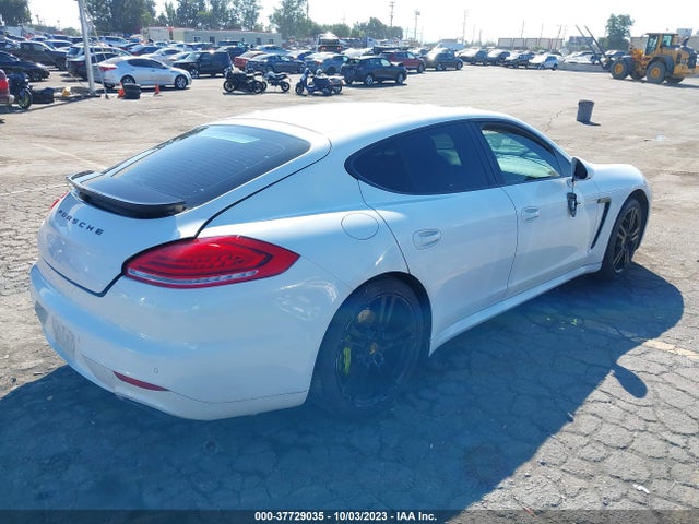 2014 PORSCHE PANAMERA WP0AA2A73EL015137 Photo 3