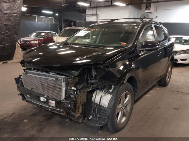 Toyota Rav4 Xle 2015 2T3RFREV8FW254848 Image 2