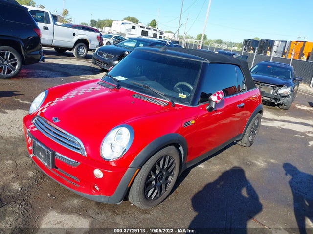 2008 MINI COOPER CONVERTIBLE WMWRF33588TG17946 Photo 1