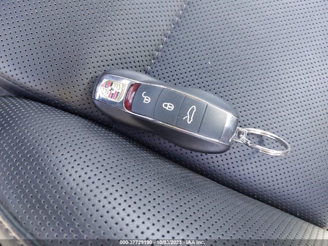 2018 PORSCHE 911 WP0AB2A97JS122142 Photo 10