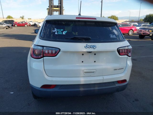 3C4NJCAB9JT369013 Jeep Compass Sport