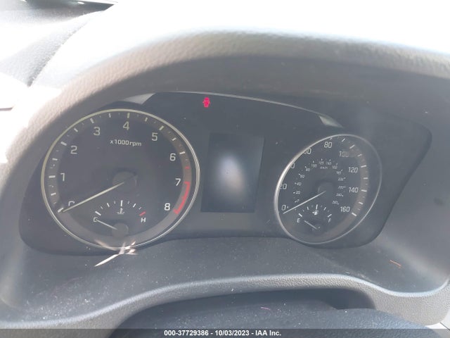 Hyundai ELANTRA SE 2018 5NPD74LF9JH315193 Image 14