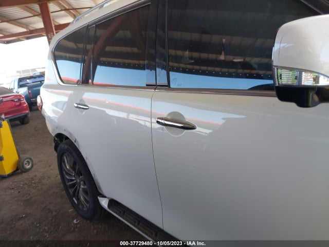 2017 INFINITI QX80 VIN: JN8AZ2NF5H9646343