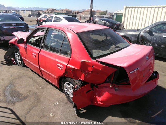 2005 HYUNDAI ACCENT GLS VIN: KMHCG45CX5U673926