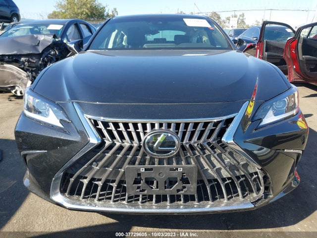 58ADA1C11RU037285 Lexus Es Es 300h