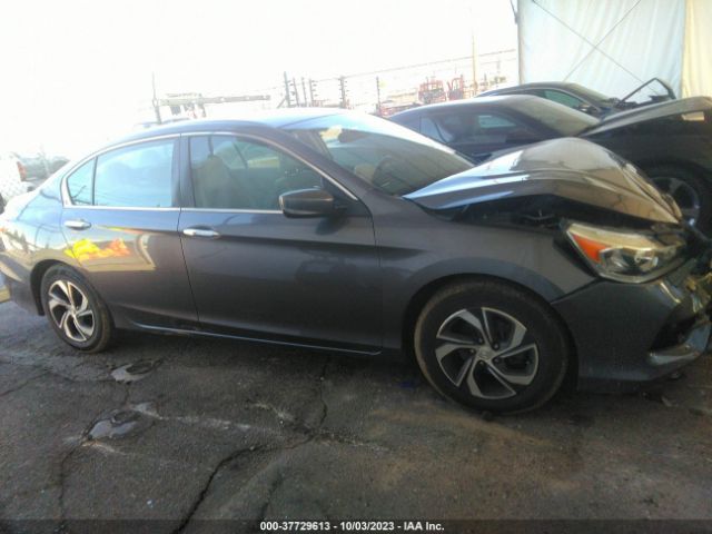 1HGCR2F38HA036655 Honda Accord Sedan Lx