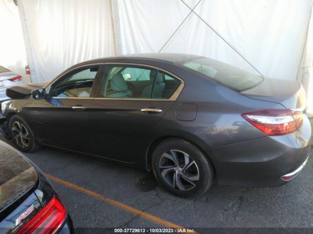 1HGCR2F38HA036655 Honda Accord Sedan Lx