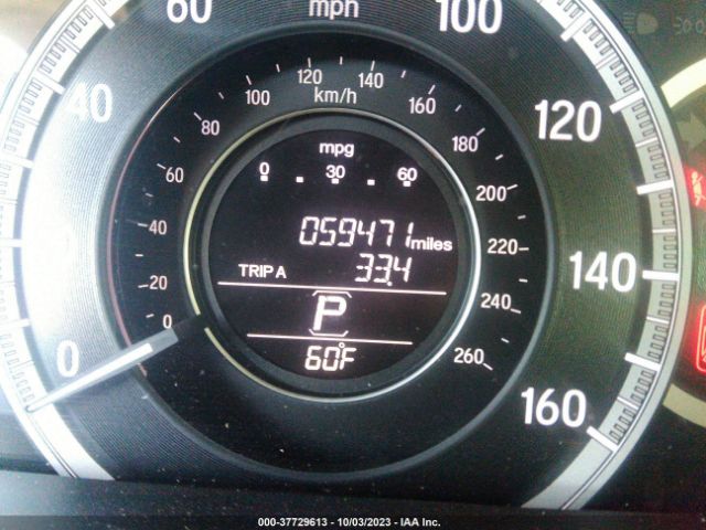 1HGCR2F38HA036655 Honda Accord Sedan Lx