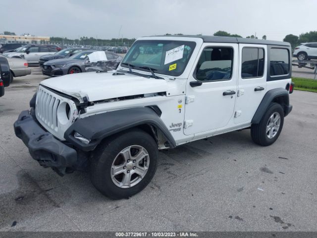 1C4HJXDG8JW132311 Jeep Wrangler Unlimited Sport S