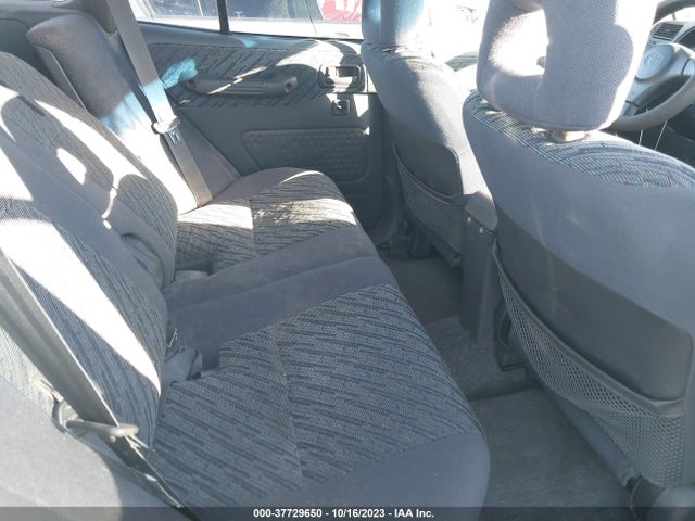 1998 TOYOTA RAV4 VIN: JT3HP10V3W0192818