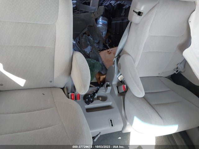 2016 TOYOTA SIENNA LE VIN: 5TDKK3DC0GS749719