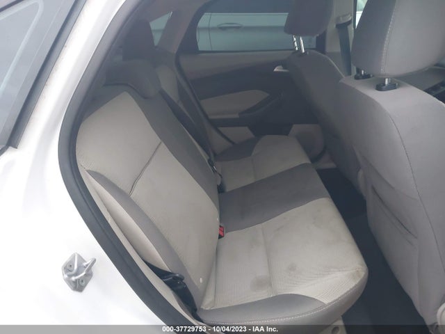 Ford FOCUS SE 2014 1FADP3F28EL259256 Image 8