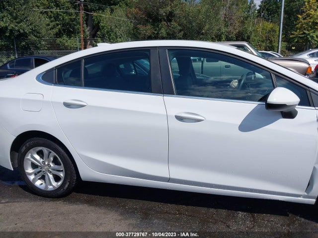 Chevrolet CRUZE LT 2019 1G1BE5SMXK7117191 Image 13
