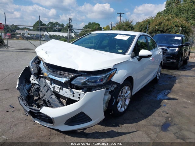 Chevrolet CRUZE LT 2019 1G1BE5SMXK7117191 Image 2