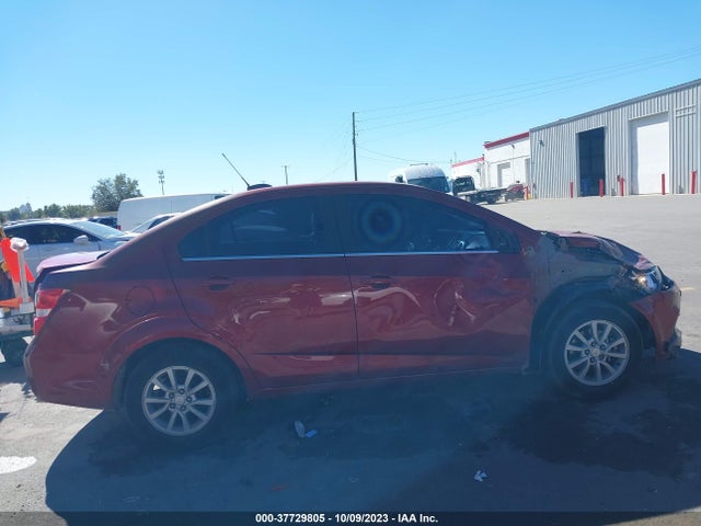 Chevrolet Sonic Lt Auto 2017 1G1JD5SHXH4166354 Image 14