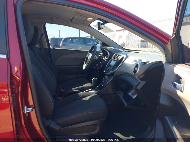 Chevrolet Sonic Lt Auto 2017 1G1JD5SHXH4166354 Image 5