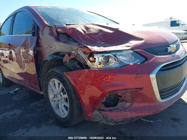 Chevrolet Sonic Lt Auto 2017 1G1JD5SHXH4166354 Image 6