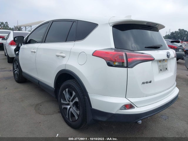 2018 TOYOTA RAV4 LE VIN: JTMZFREV9JJ179648