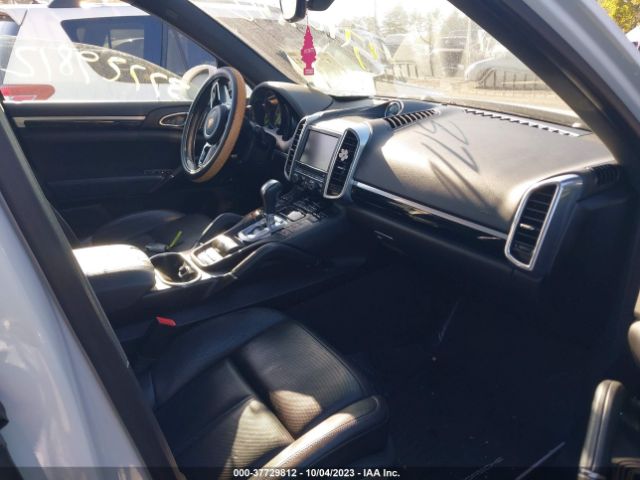WP1AE2A25GLA58310 Porsche Cayenne E-hybrid S