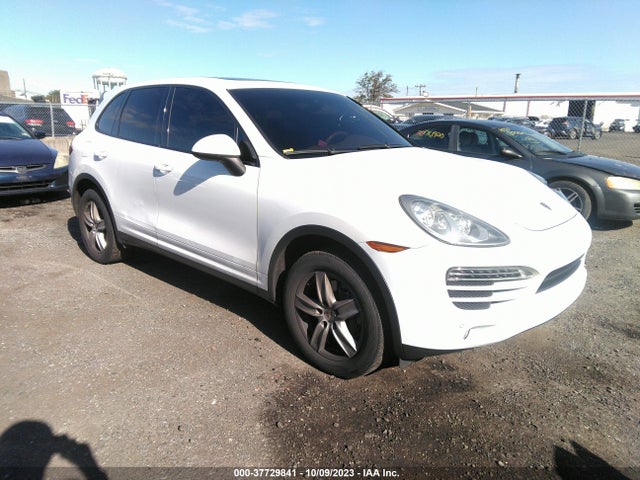 2013 PORSCHE CAYENNE WP1AA2A2XDLA06727 Photo 0