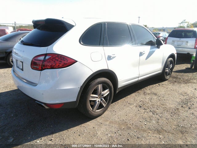 2013 PORSCHE CAYENNE WP1AA2A2XDLA06727 Photo 3