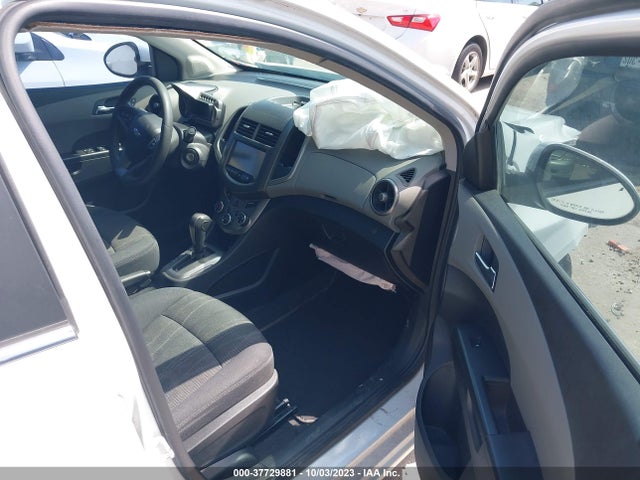 Chevrolet Sonic Lt Auto 2016 1G1JC5SH7G4167236 Image 5