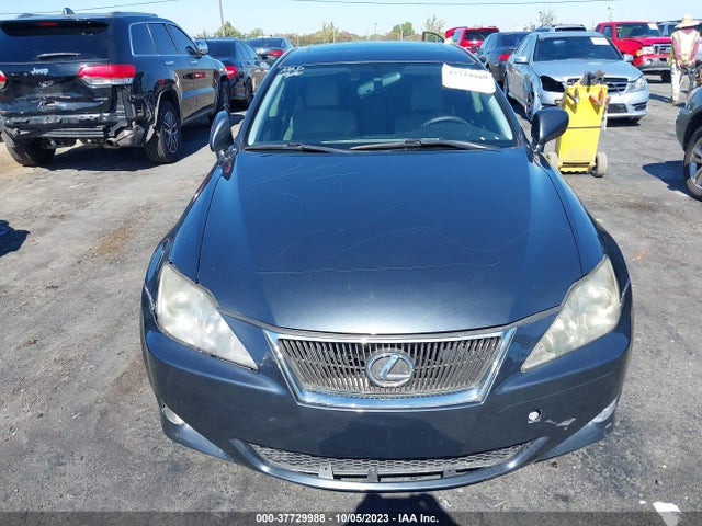 2006 LEXUS IS 350 AUTO VIN: JTHBE262X65005473