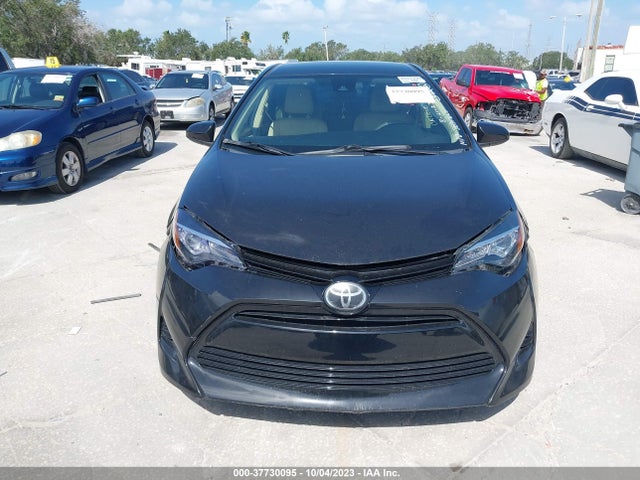 2018 TOYOTA COROLLA LE VIN: 2T1BURHE7JC095200