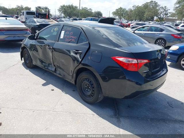 2018 TOYOTA COROLLA LE VIN: 2T1BURHE7JC095200