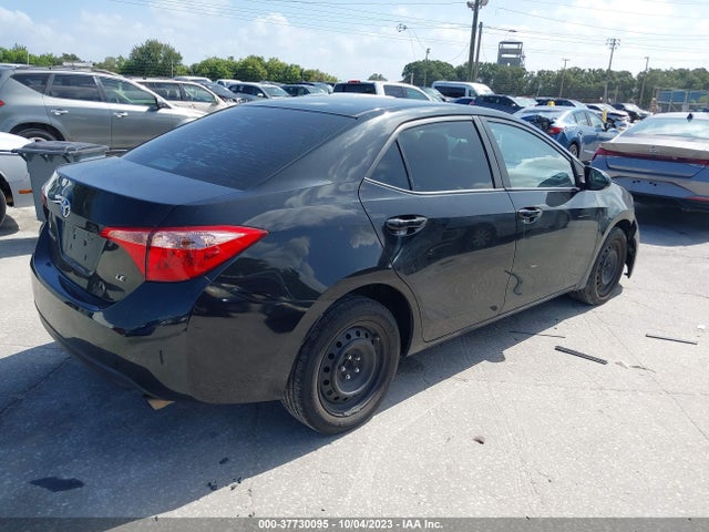 2018 TOYOTA COROLLA LE VIN: 2T1BURHE7JC095200