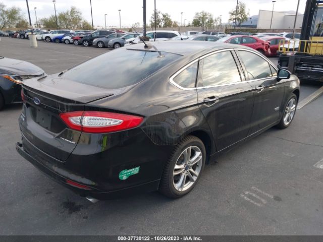 3FA6P0SU6GR194247 Ford Fusion Energi Titanium