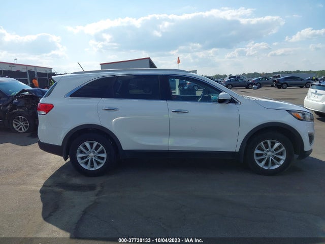 KIA SORENTO LX 2016 5XYPG4A32GG182587 Image 13