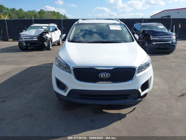 KIA SORENTO LX 2016 5XYPG4A32GG182587 Image 6