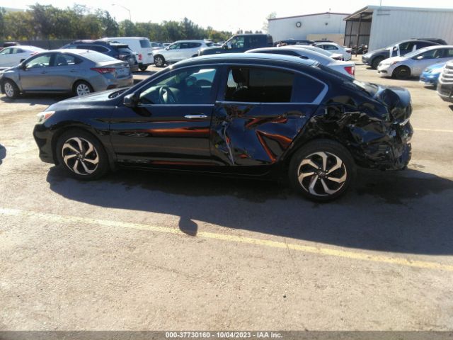1HGCR2F00HA167827 Honda Accord Sedan Ex