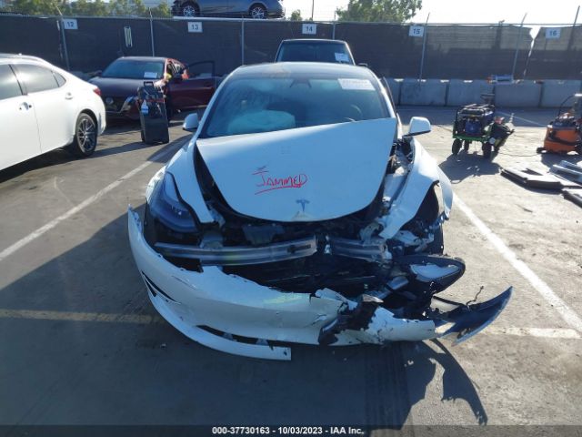 5YJ3E1EB8NF211521 Tesla Model 3 Long Range