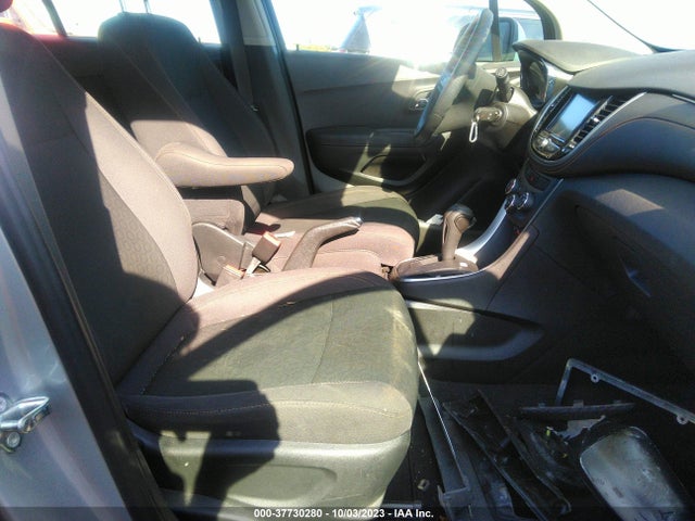 Chevrolet TRAX LS 2017 3GNCJNSB1HL289188 Image 5