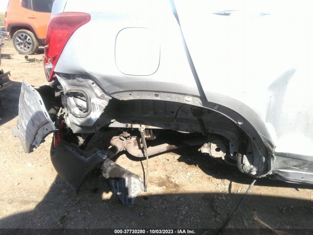 Chevrolet TRAX LS 2017 3GNCJNSB1HL289188 Image 6