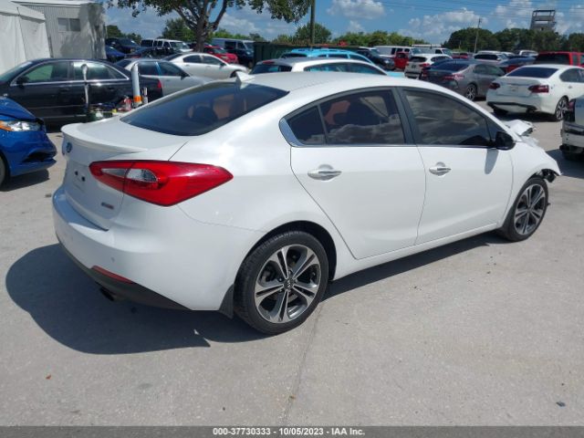 KNAFZ4A86E5103099 KIA FORTE EX