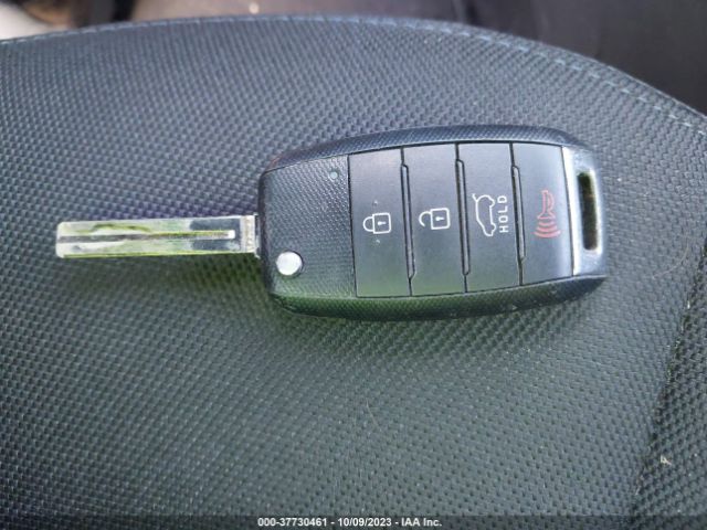KNDPB3AC2E7577355 KIA Sportage Lx
