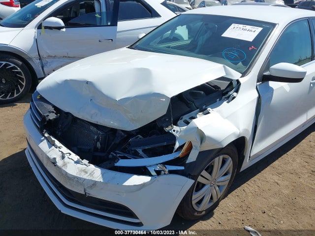 3VW167AJ0HM313462 Volkswagen Jetta 1.4t S