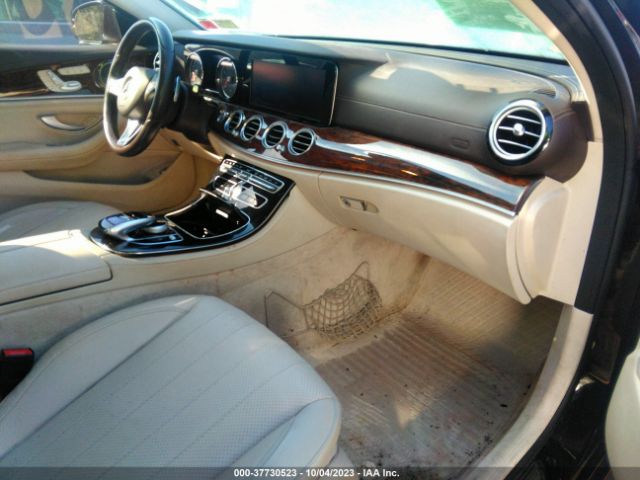 WDDZF4KB4HA065022 Mercedes-Benz E-class E 300