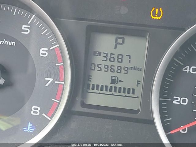 JF2SJAEC4HH417389 Subaru Forester Premium